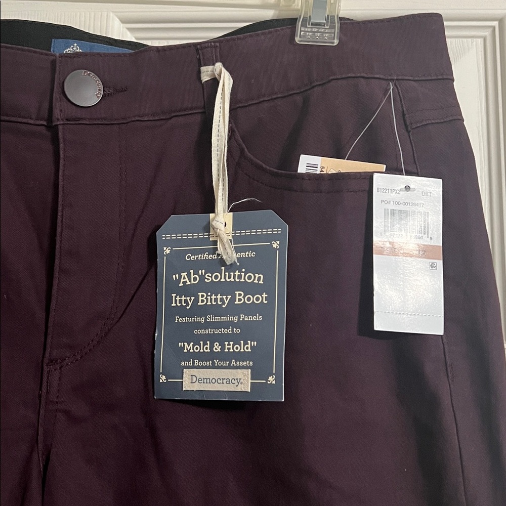 Democracy Ryland Itty Bitty Boot Cut Deep Purple Jeans Size 12 - Picture 3 of 10